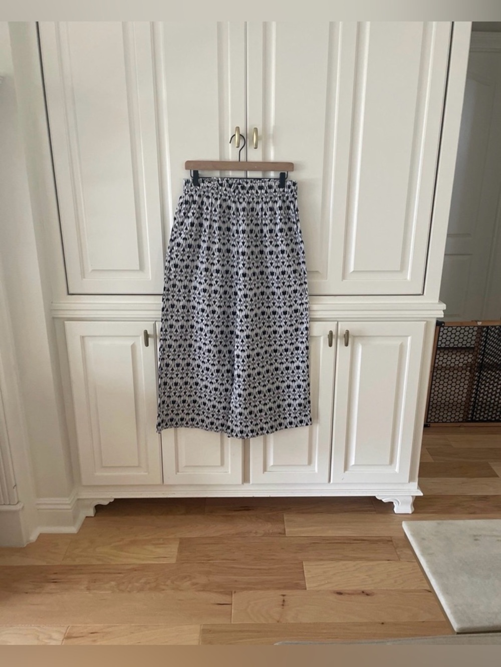 Loft: Smocked Waist Wide-Leg Patterned Pants Size Medium Petite